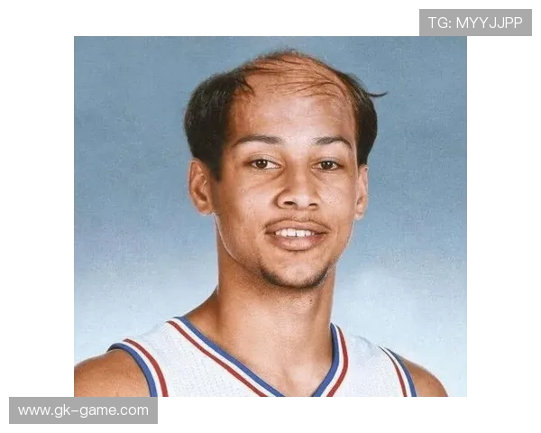 球星焕新造型：潮酷发型引热议