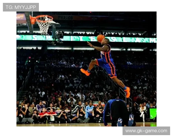 罗宾逊闪耀赛场，热火三分王再添传奇篇章